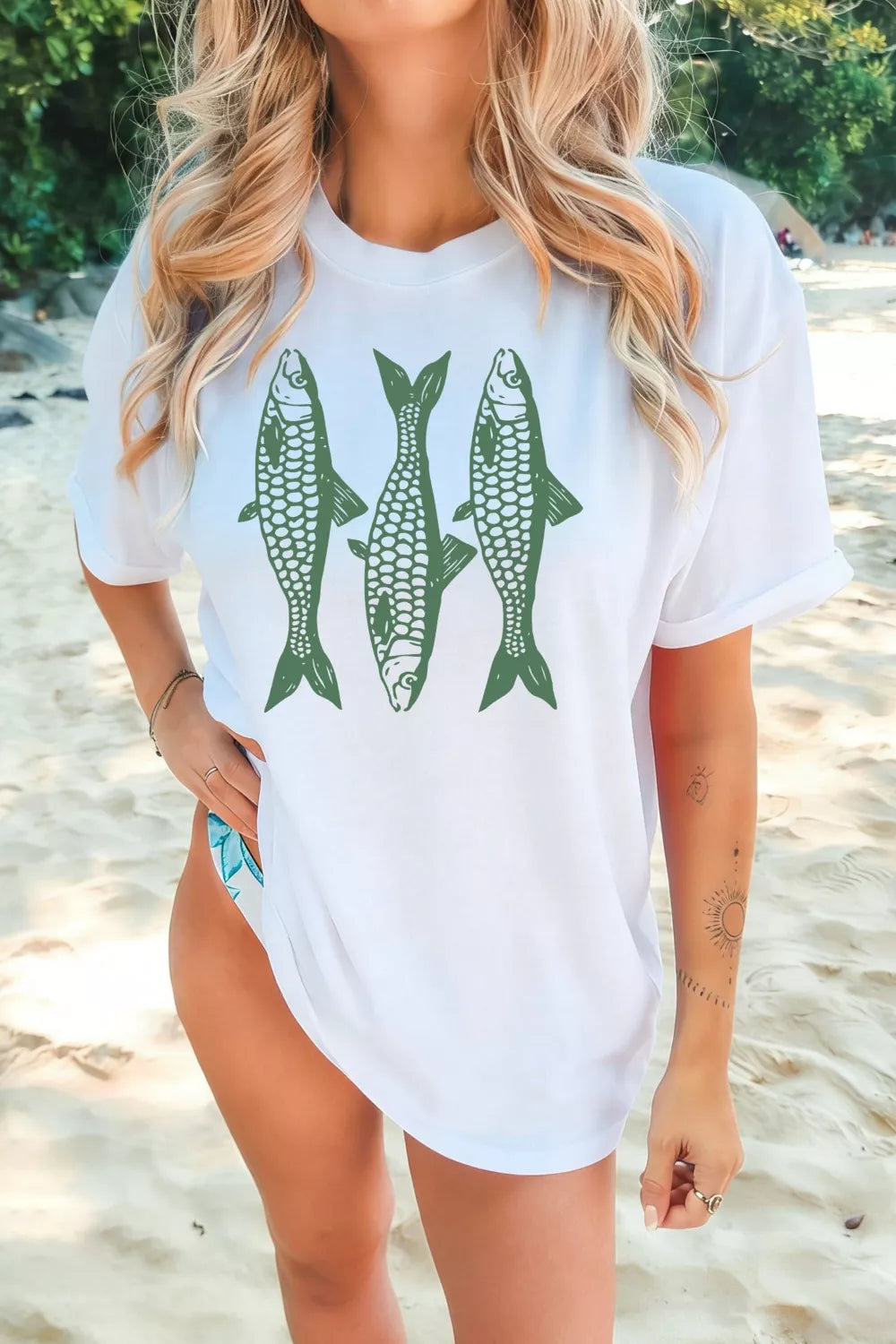 Fish graphic tee in white
