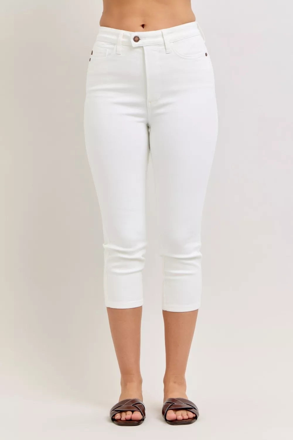 High waist capri pants in white