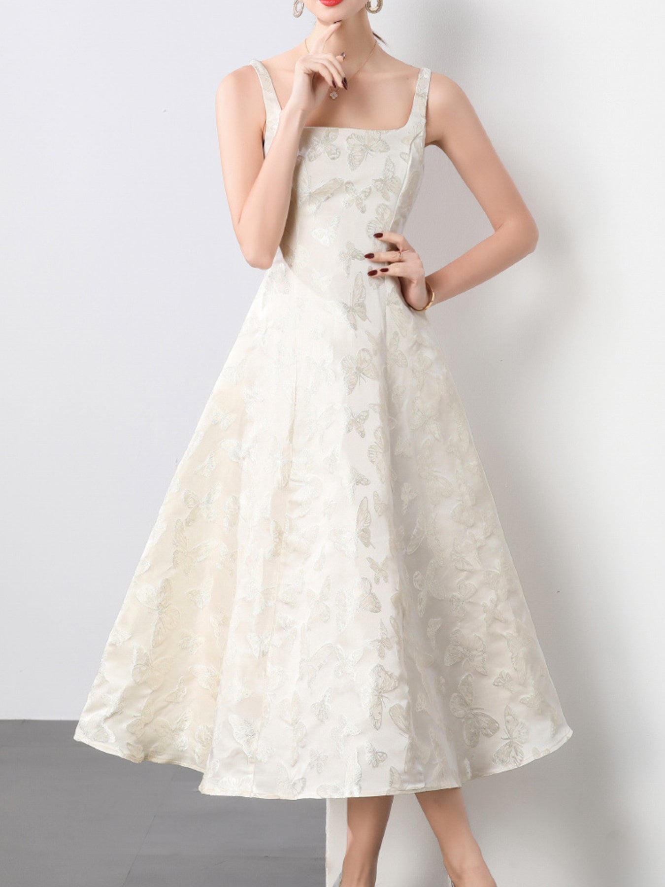 White brocade butterfly pattern A-line sleeveless midi dress - Lilagrey