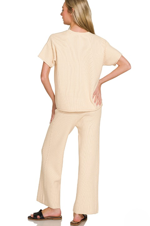 Viscose round neck top and pants set in light beige